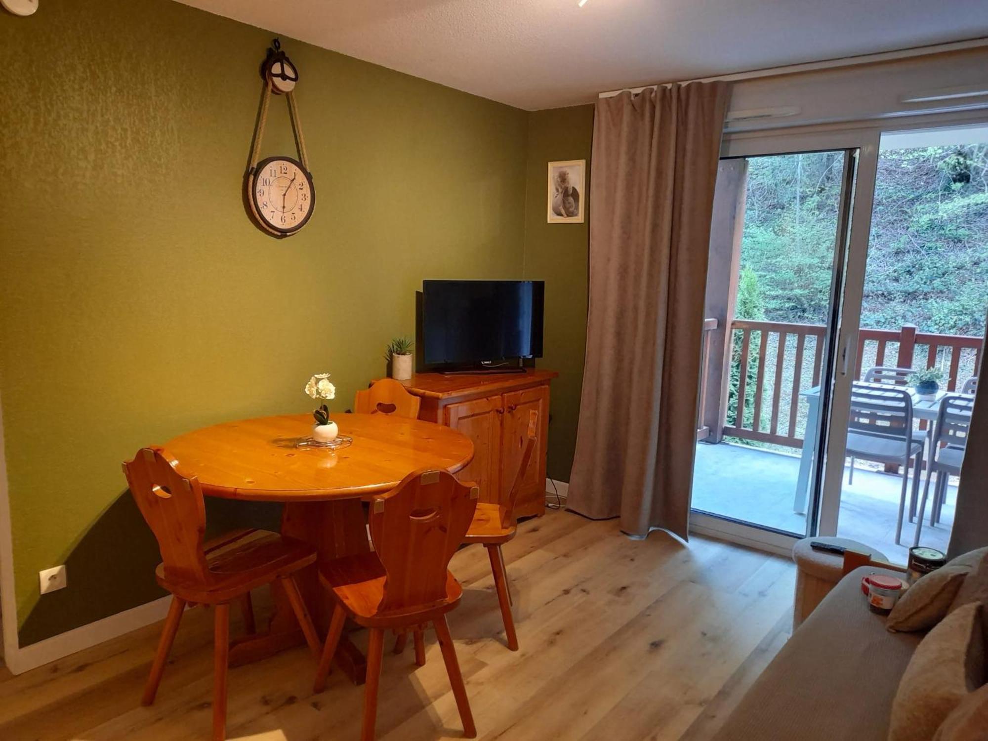 Appartement Avec Vue Sur La Montagne A Saint Lary Soulan 28 M² Piscine Экстерьер фото